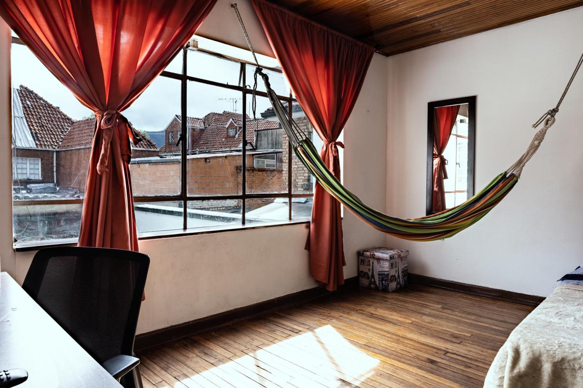Casa En Bogota Ubicada En Zona Central Экстерьер фото