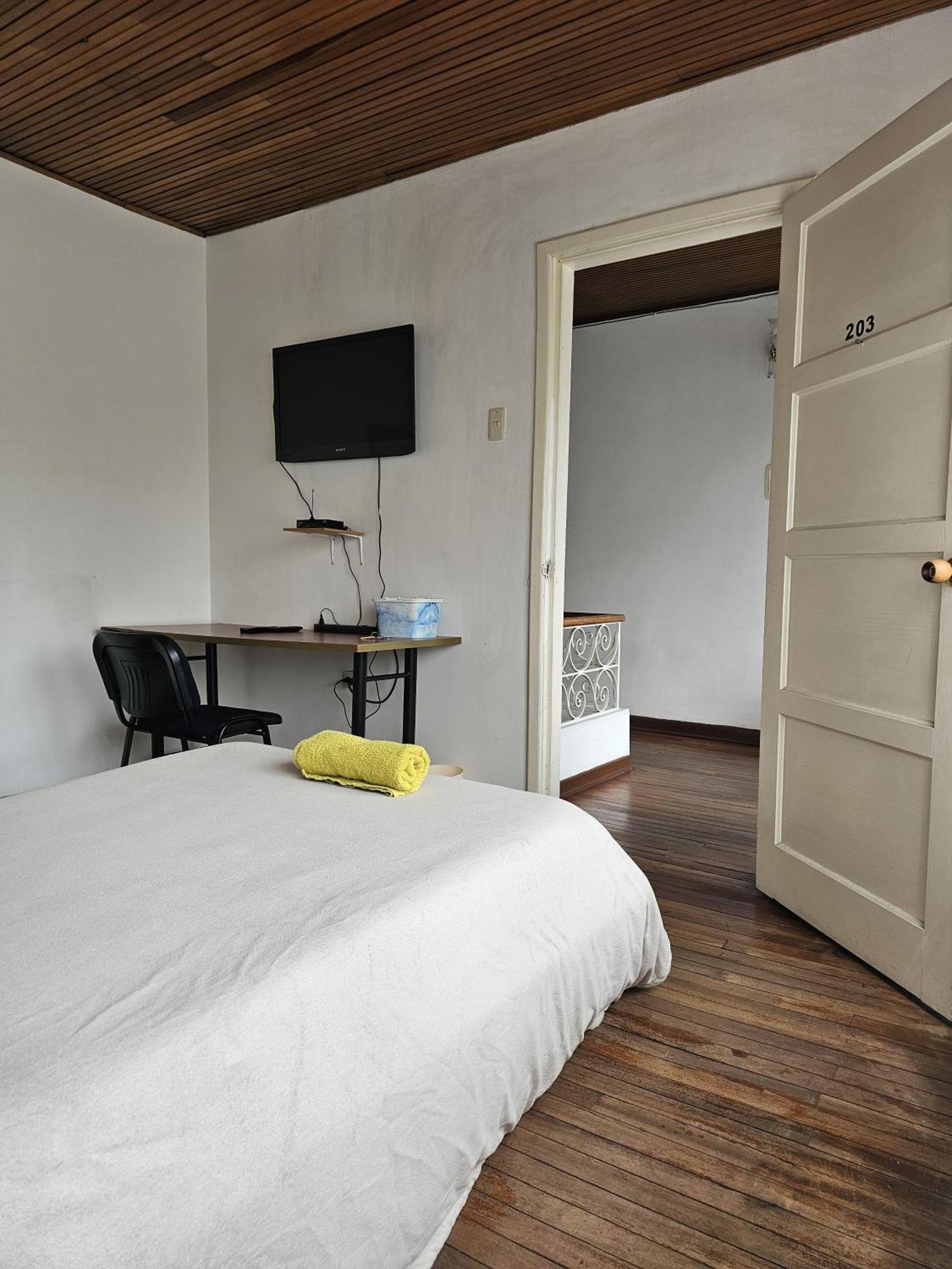 Casa En Bogota Ubicada En Zona Central Экстерьер фото
